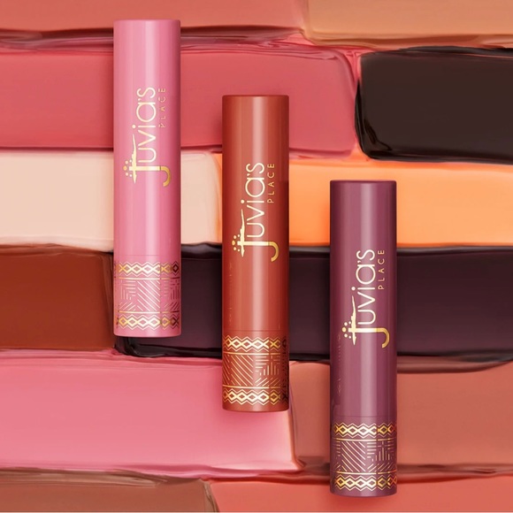 Juvia’s Place Volumizing Gloss Stick - Sugar Cookie - Picture 4 of 8